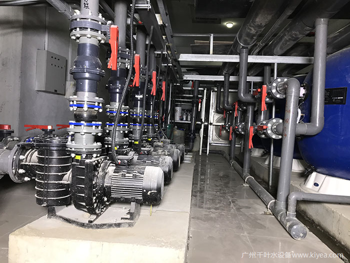 泳池循環(huán)過(guò)濾設(shè)備