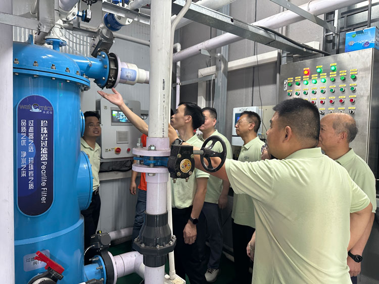 珍珠巖過(guò)濾器機(jī)房